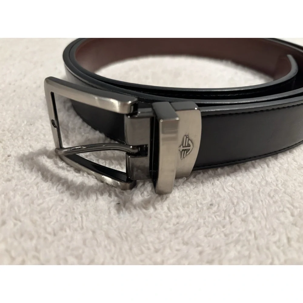Dockers Reversible Belt Black/Brown Mens Sz 52 Faux‎ Leather